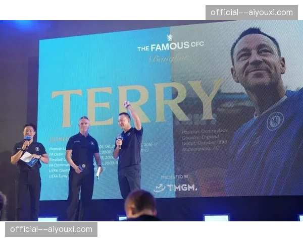 切尔西沦为店铺俱乐部 多位球星萌生去意影响士气